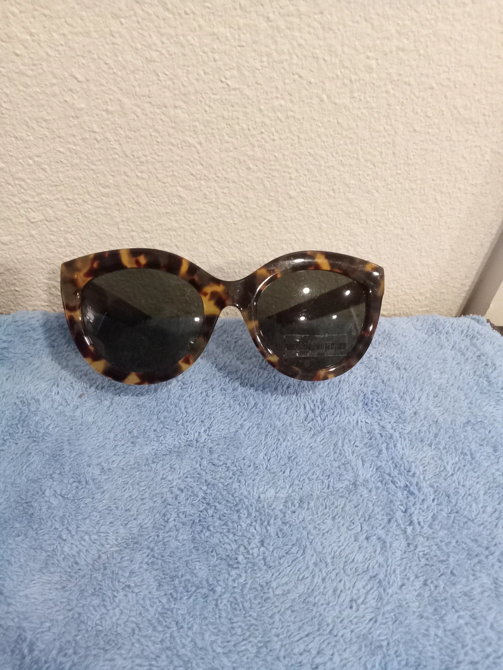Balenciaga Tortoiseshell Round Sunglasses with Dark Lenses